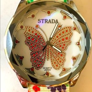 Strada watch w/butterfly design 🦋& 🌺 strap euc